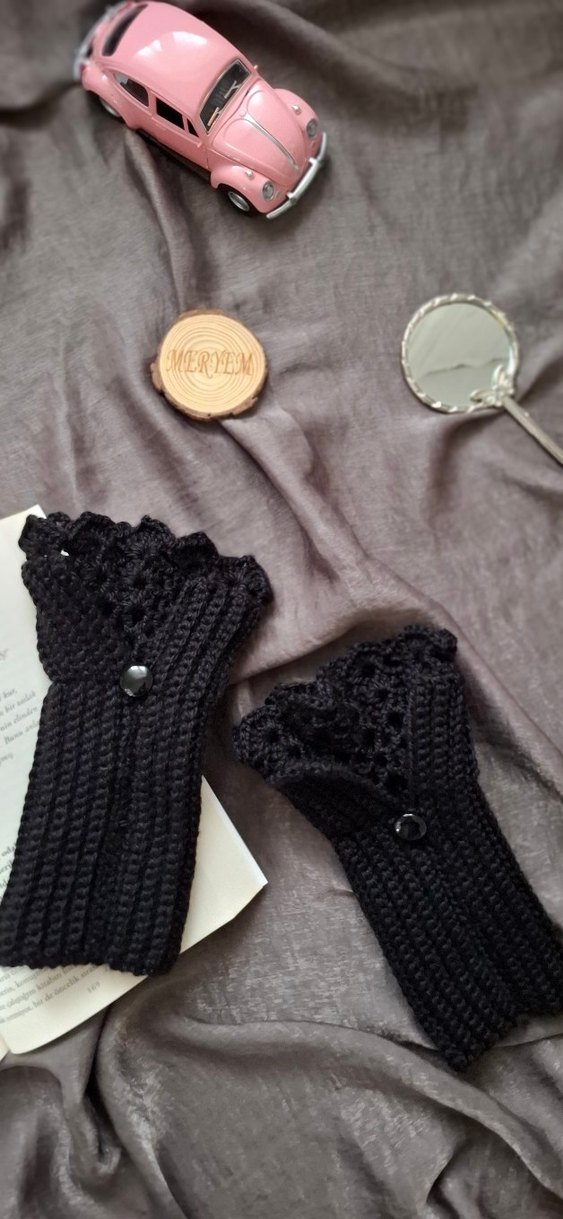 Nakışlı Siyah  eldiven - Görsel 2