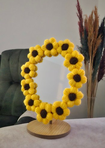 Sarı Çiçek Çerçeveli Ayna - Görsel 2