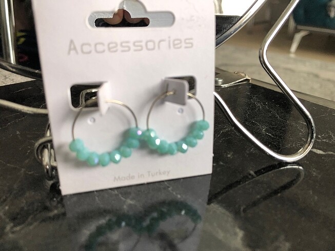 Sallamalı boncuk küpe - Görsel 3