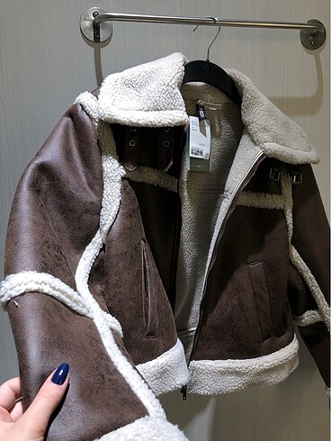 H&M Mont