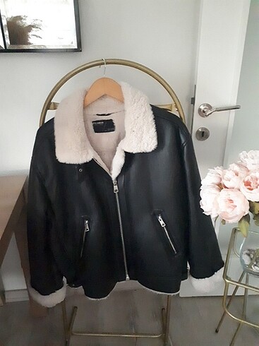 Pull and bear biker