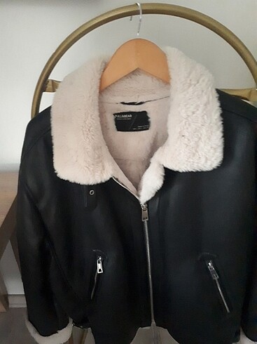 Pull and Bear Pull and bear biker
