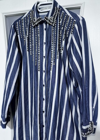 Düğmeli Mavi Çizgili Denim Kadın Gömlek - Görsel 4
