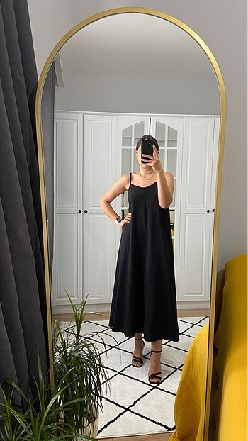 Zara Askılı Elbise