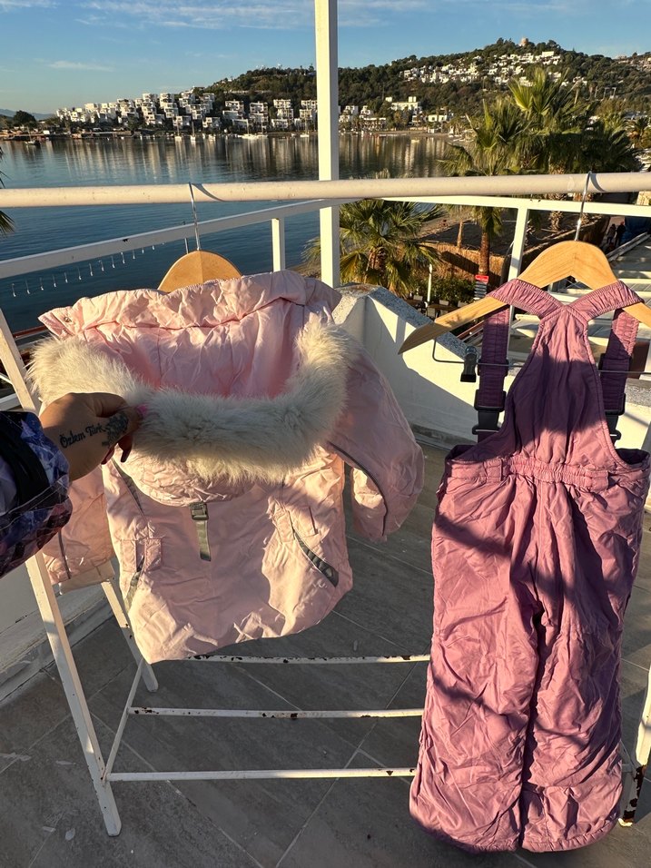 Pembe Bebek Kız Kayak Tulumu - Görsel 3