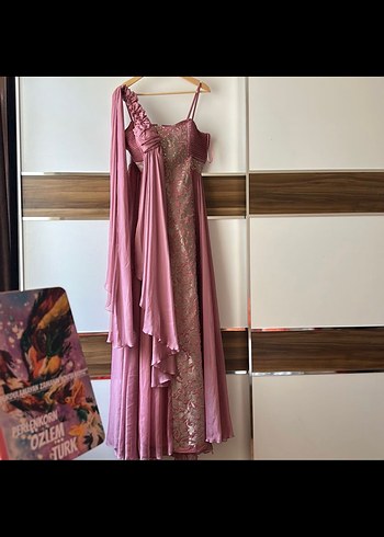 Pembe İşlemeli Uzun Drapeli Kadın Abiye - Görsel 2