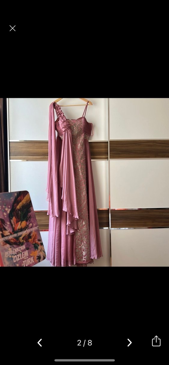 Pembe İşlemeli Uzun Drapeli Kadın Abiye - Görsel 2