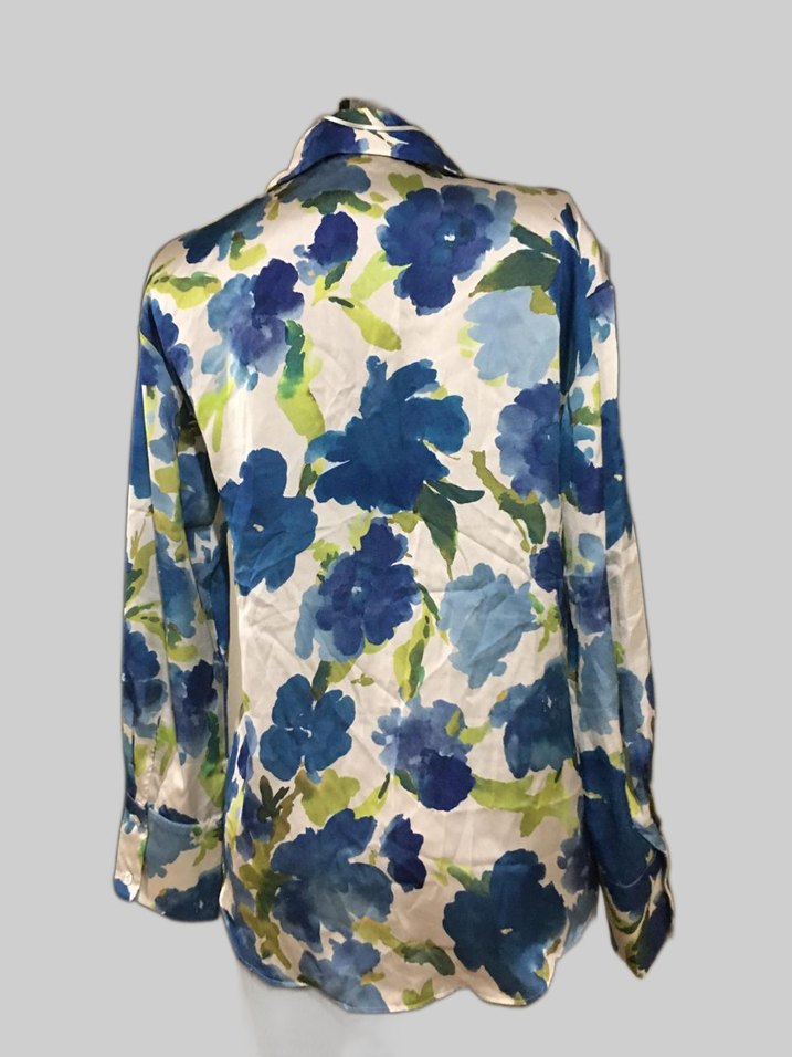 Mavi Batik Desenli V Yaka Kadın Gömlek - Görsel 3