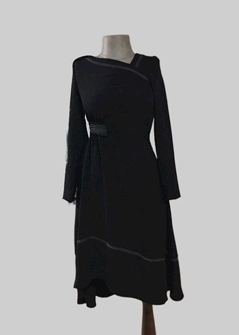 Siyah Pilili Uzun Kollu Elbise - Görsel 2