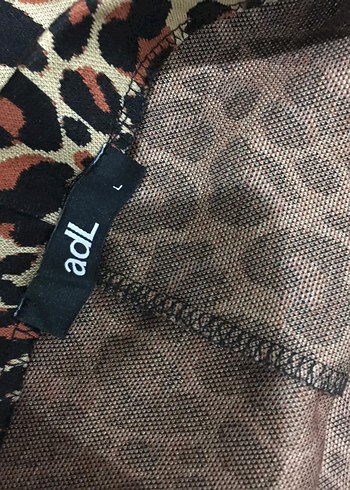 Düğmeli Leopar Desenli Kadın İspanyol Paça Pantolon - Görsel 4