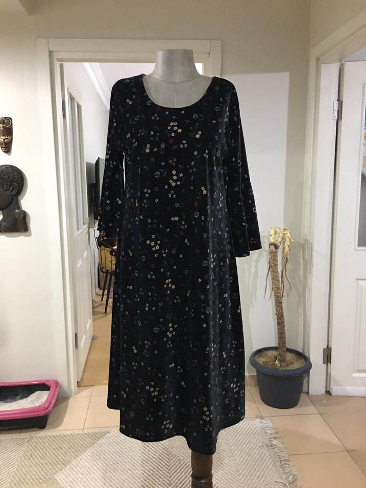 Kadın Siyah Desenli Günlük Elbise - Görsel 2