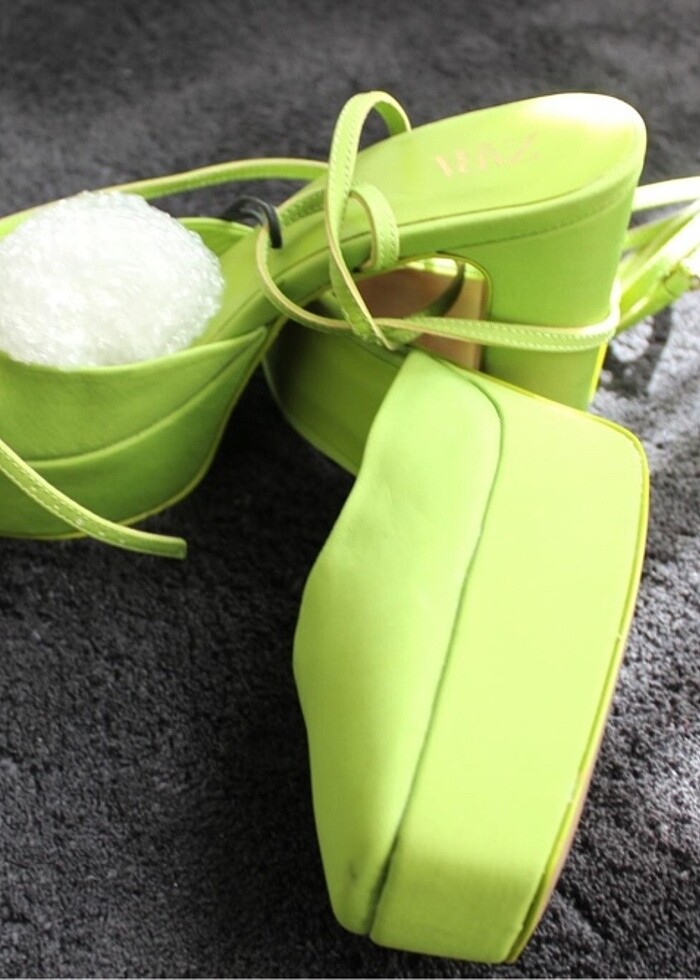 Zara platformlu ayakkabı - Görsel 2