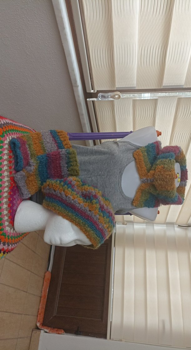 Renkli Bohem Örgü ressam sapkası,boyunluk eldiven - Görsel 5