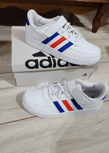 Beyaz Erkek Çocuk Spor Ayakkabı Velcro 38.5 numara - Görsel 3