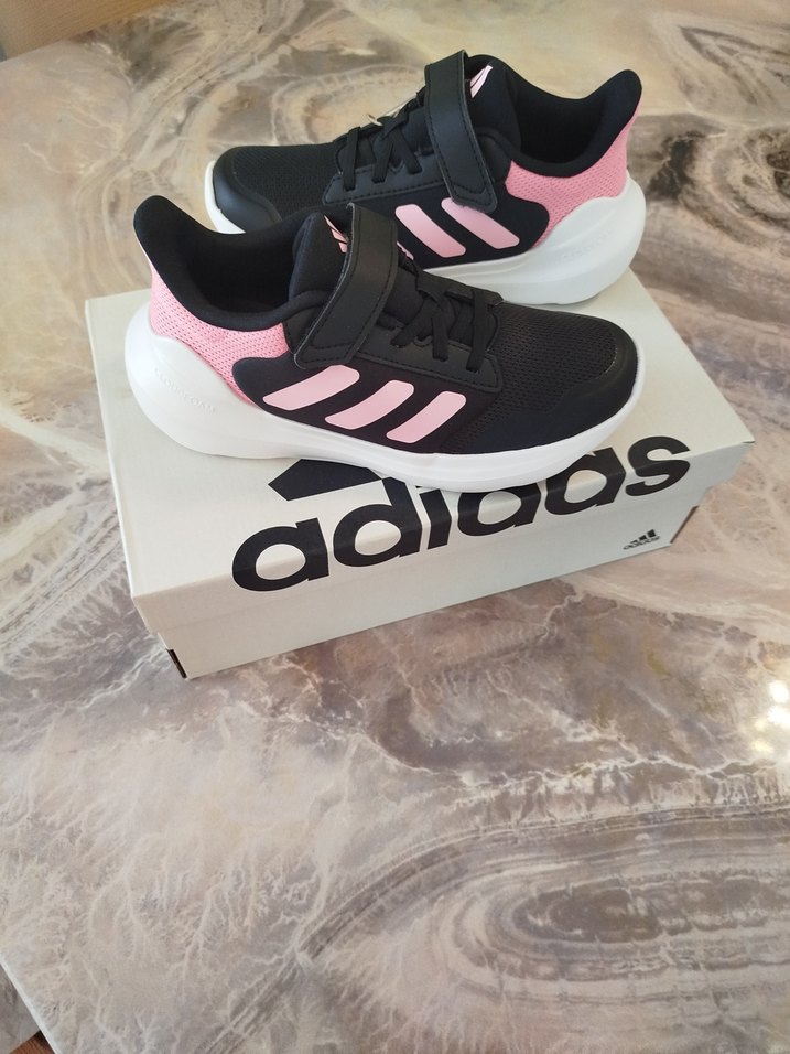 Kız Çocuk Pembe Siyah Adidas Spor Ayakkabı - Görsel 3