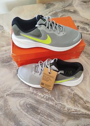 Nike Gri Erkek Koşu Ayakkabısı - Görsel 6