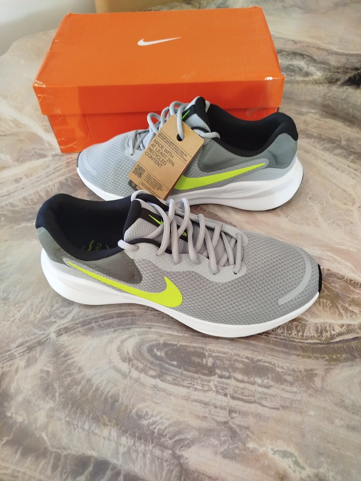 Nike Gri Erkek Koşu Ayakkabısı - Görsel 5