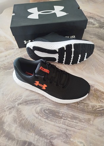 Under Armour Siyah Bağcıklı Erkek Spor Ayakkabısı - Görsel 2