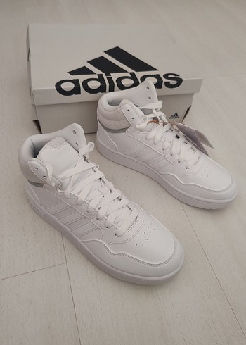 Beyaz Adidas Spor Ayakkabı Velcro 31.5 numara - Görsel 4