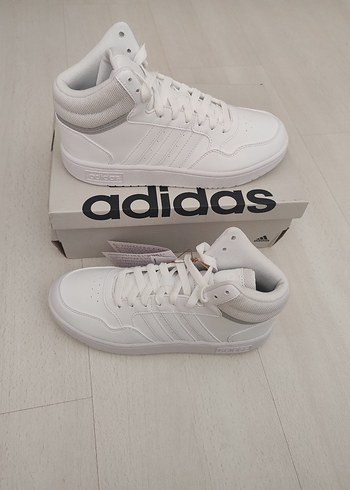 Beyaz Adidas Spor Ayakkabı Velcro 31.5 numara - Görsel 3