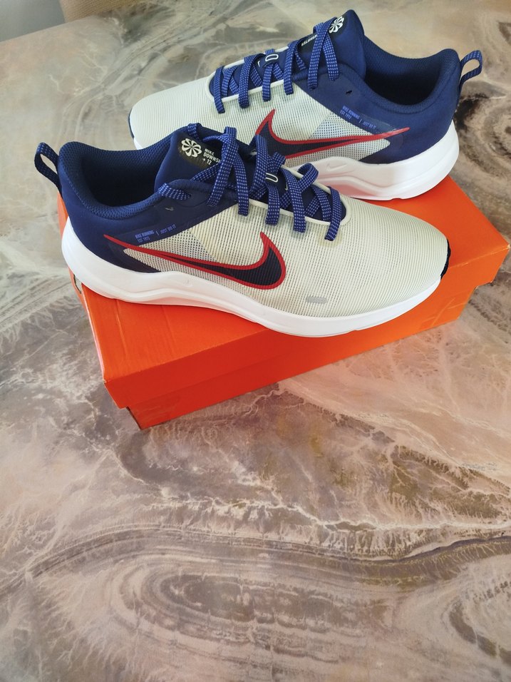 Erkek Beyaz Gri Nike Spor Ayakkabı - Görsel 5