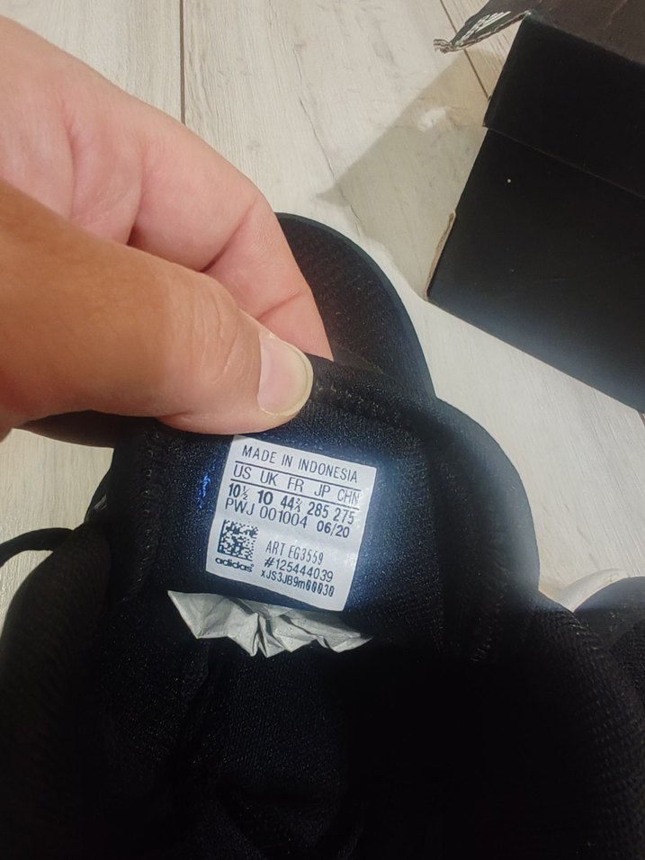 Adidas Mavi Siyah Erkek Spor Ayakkabı 44.5 numara - Görsel 4