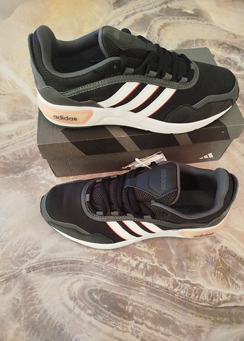 Adidas erkek spor ayakkabı - Görsel 2
