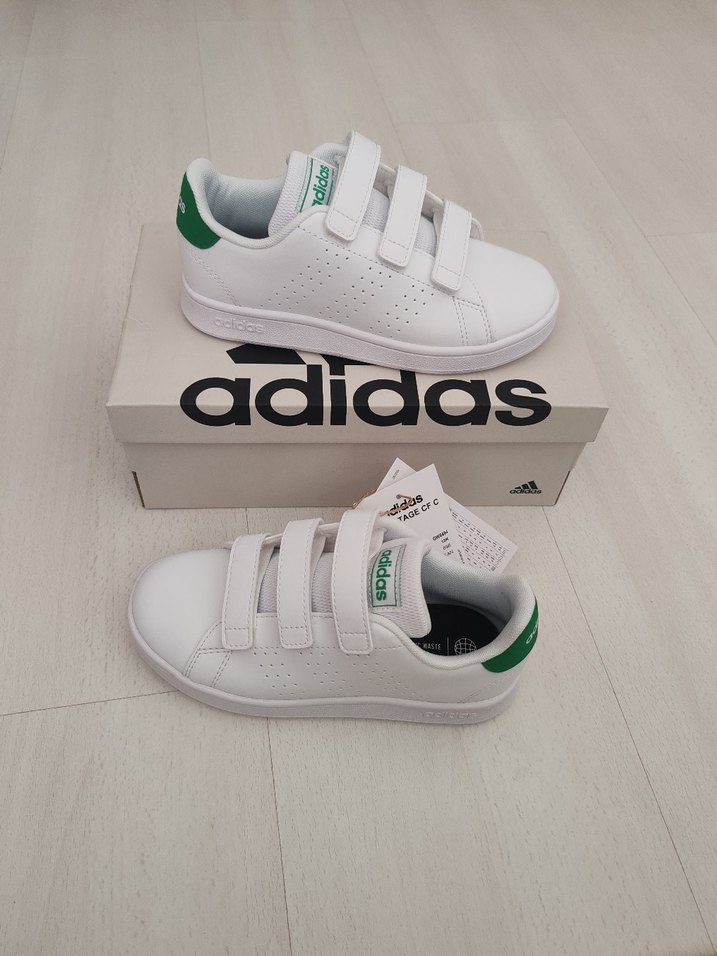 Adidas çocuk spor ayakkabı 31 5 numara - Görsel 3