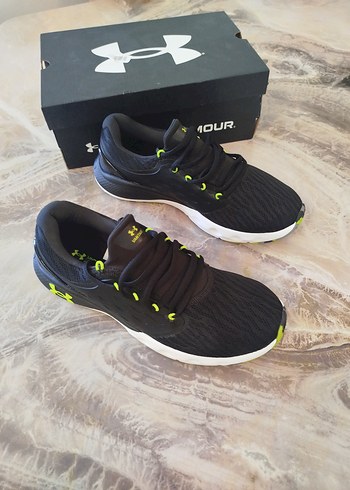 Siyah Sarı Under Armour Erkek Koşu Ayakkabısı - Görsel 5