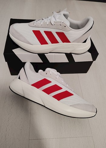 Kırmızı Şeritli Beyaz Erkek Spor Ayakkabı 41.5 numara - Görsel 5