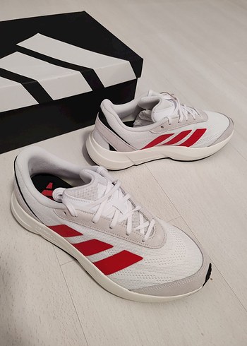 Kırmızı Şeritli Beyaz Erkek Spor Ayakkabı 41.5 numara - Görsel 4
