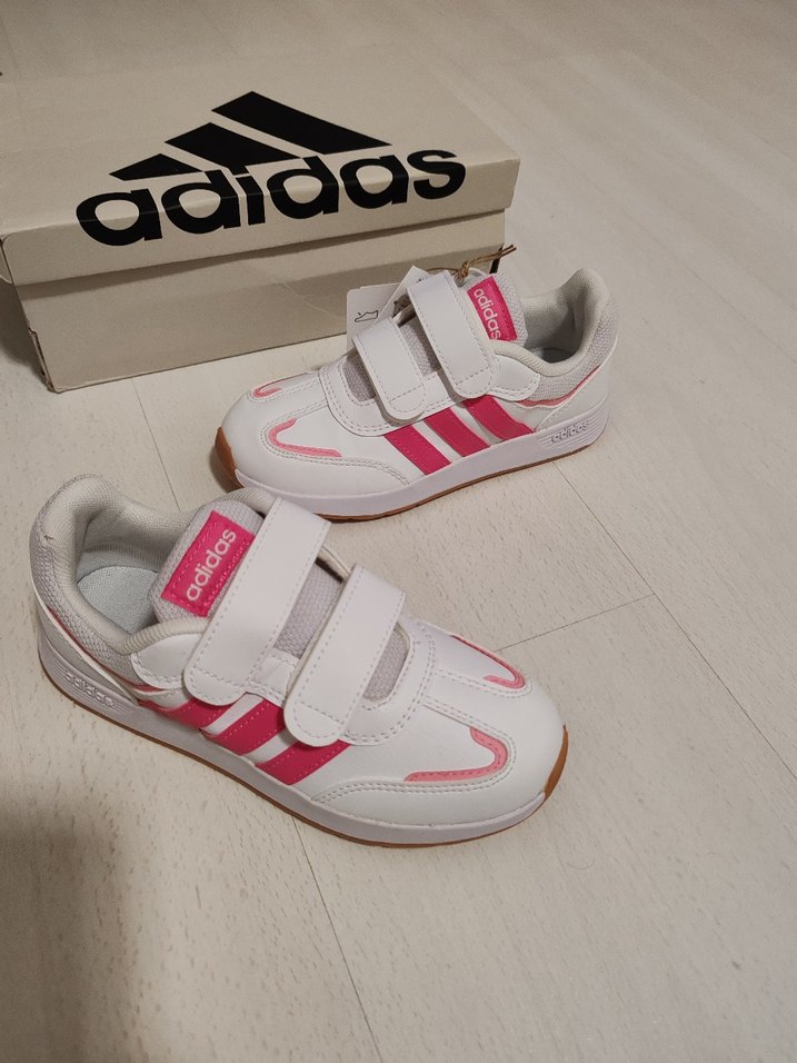Kız Çocuk Pembe Adidas Spor Ayakkabı 31.5 numara - Görsel 3