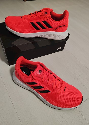 Adidas Kırmızı Spor Ayakkabı 41.5 numara - Görsel 2