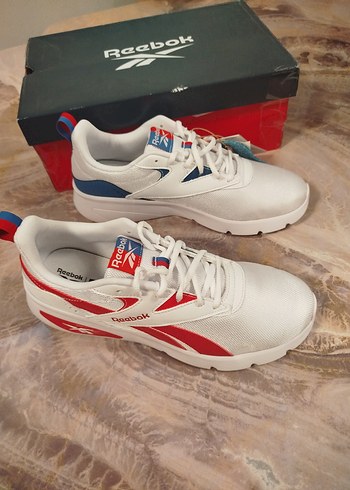 Reebok Beyaz Kırmızı Spor Ayakkabı - Görsel 2