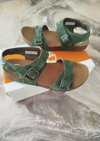 Timberland Yeşil Tokalı sandalet - Görsel 5
