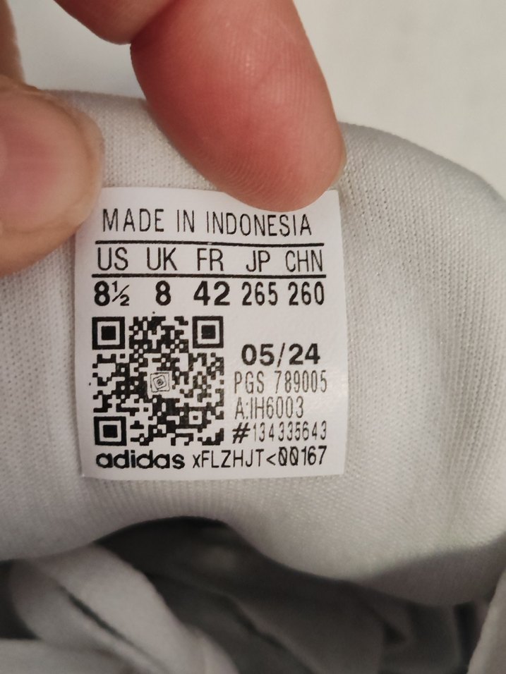 Beyaz Adidas Erkek Spor ve Günlük Koşu Ayakkabısı - Görsel 3