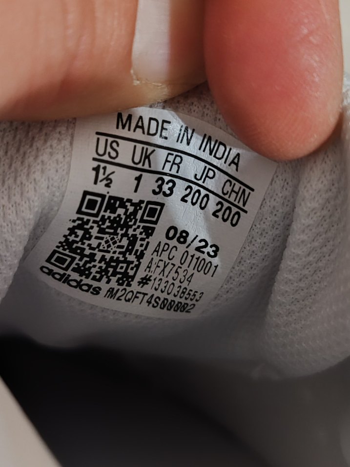 Adidas Beyaz Spor Ayakkabı Velcro - Görsel 2