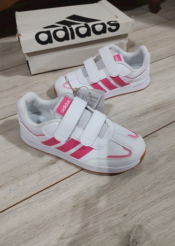Adidas 35