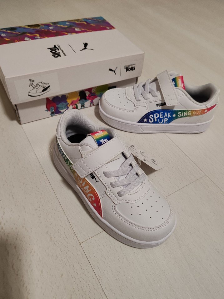 Kızlar için Renkli Baskılı Cırt Cırtlı Spor Ayakkabı - Görsel 5