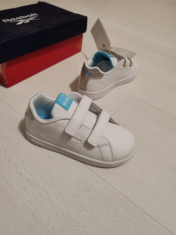 Kız Çocuk Beyaz Cırt Cırtlı Spor Ayakkabı 26.5 numara - Görsel 5