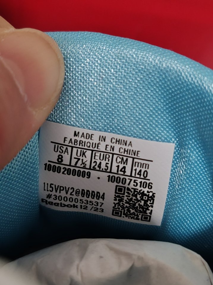 Kız Çocuk Beyaz Cırtcırtlı Spor Ayakkabı 24.5 numara - Görsel 2