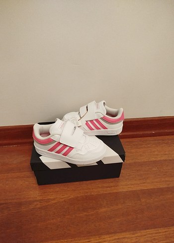 Kız Çocuk Beyaz Cırtlı Spor Ayakkabı - Görsel 2