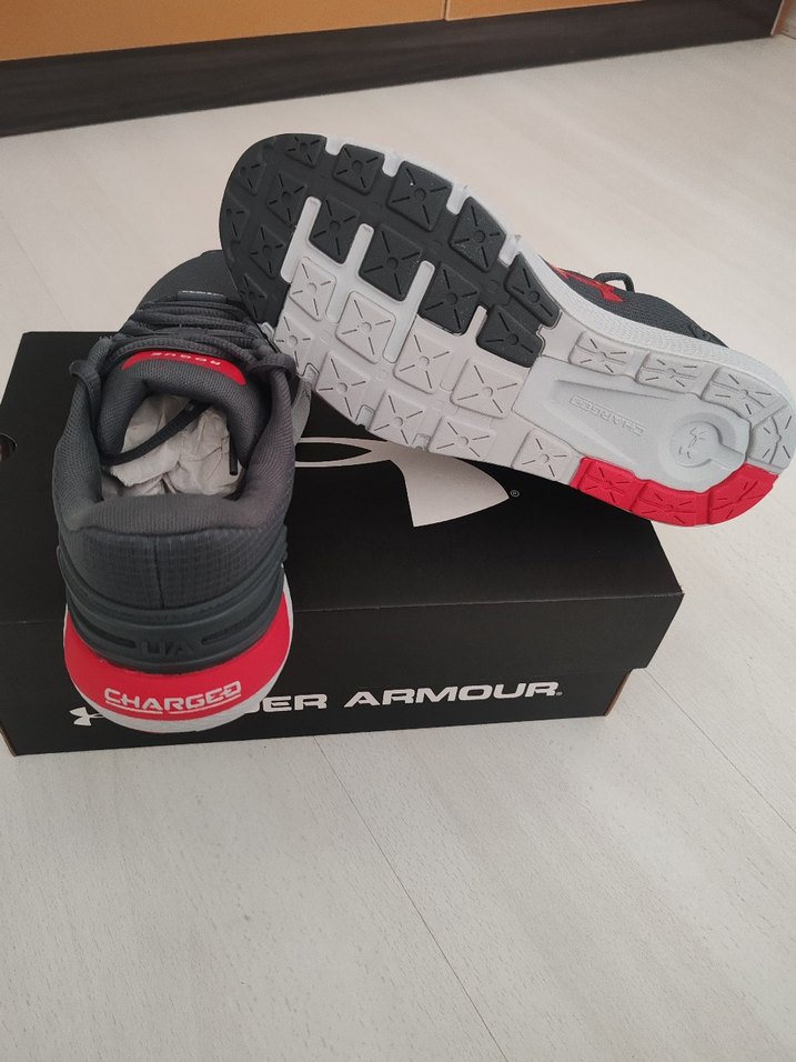 Under Armour Gri Spor Ayakkabı - Görsel 2