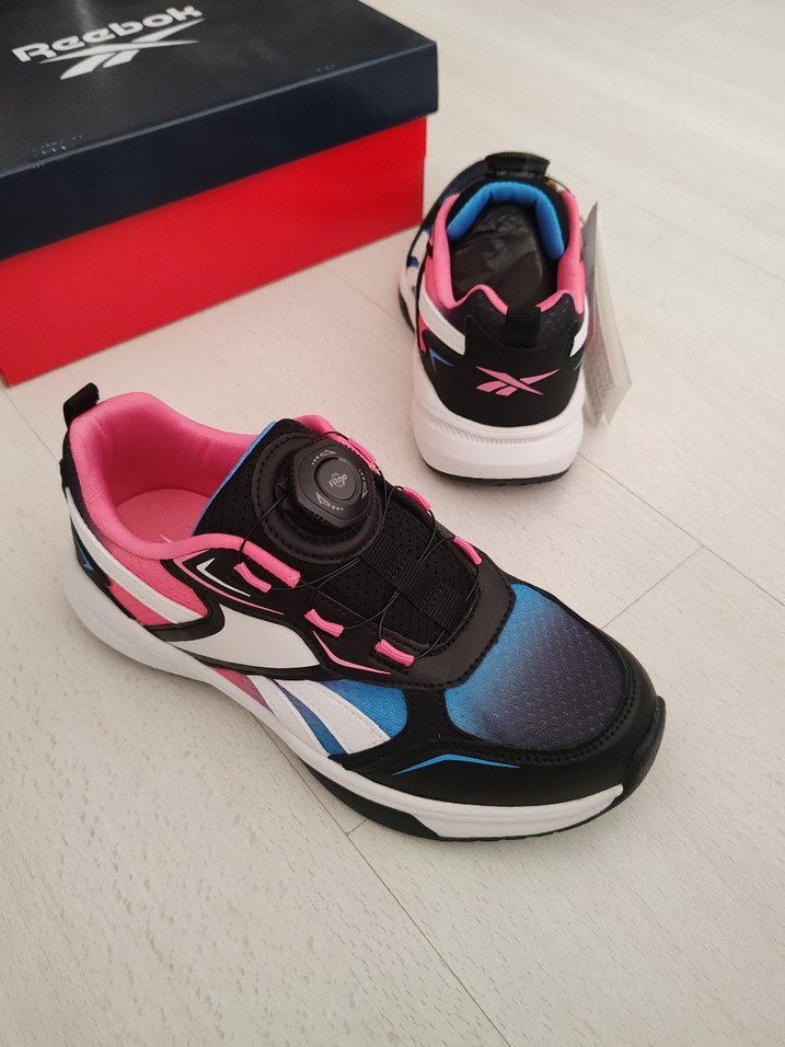 Reebok spor ayakkabı - Görsel 3