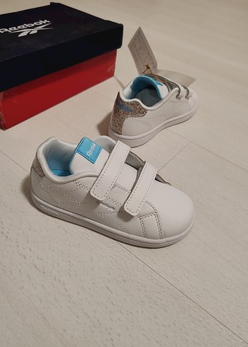 Beyaz  Çocuk Spor Ayakkabı Velcro 26.5 numara - Görsel 6