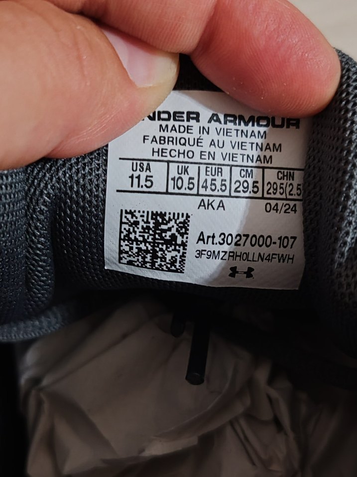 Gri Erkek Spor Ayakkabı Under armour Marka - Görsel 2