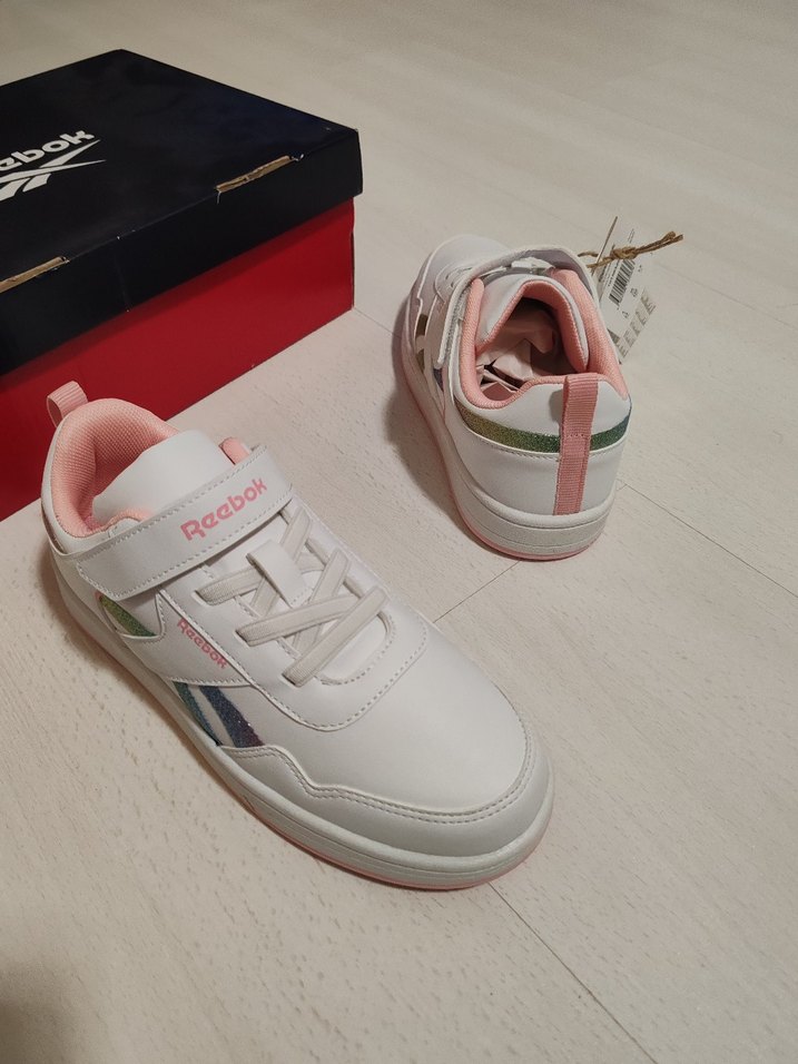 Kız Çocuk Beyaz Reebok Velcro Spor Ayakkabı - Görsel 4