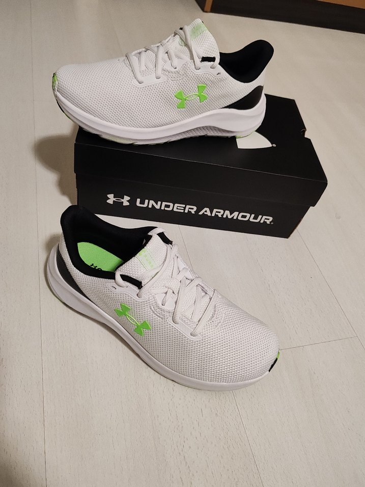 Under Armour Beyaz Erkek Spor Ayakkabı - Görsel 2