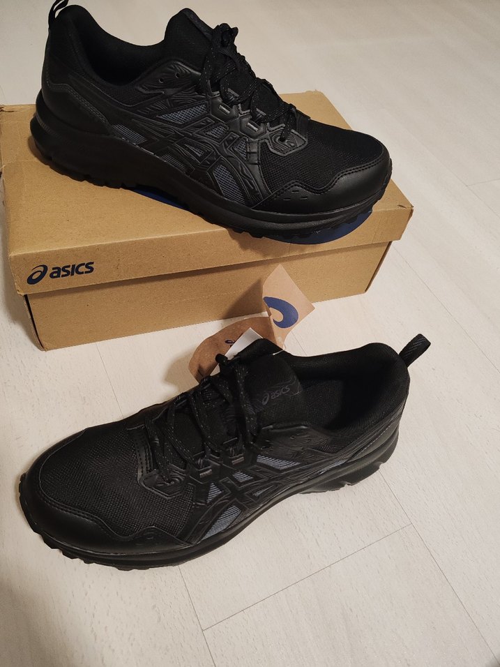 Asics Siyah Erkek Koşu ve Antrenman Ayakkabısı 46 numara outdoor - Görsel 2