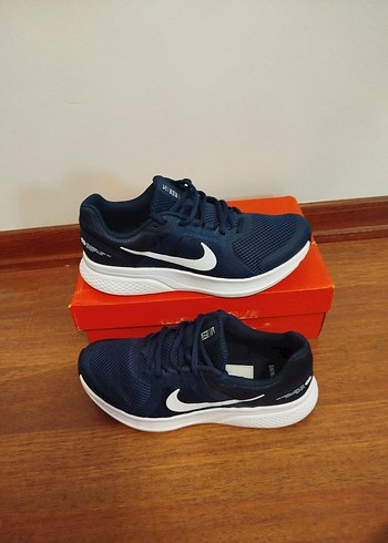 Lacivert Nike Erkek Koşu ve Antrenman Ayakkabısı - Görsel 6